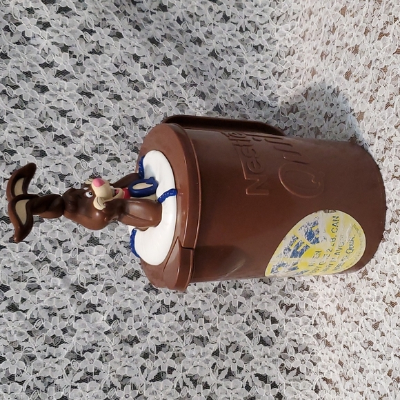 VTG Nestlé Quik Drink Chocolate Milk Plastic Pitcher Turning Stir Inside - Picture 6 of 13